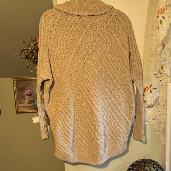 EUC BCBGMaxAzria Beige Cable Knit Cowl Neck Sweater Oversized Long Back - Picture 2 of 7